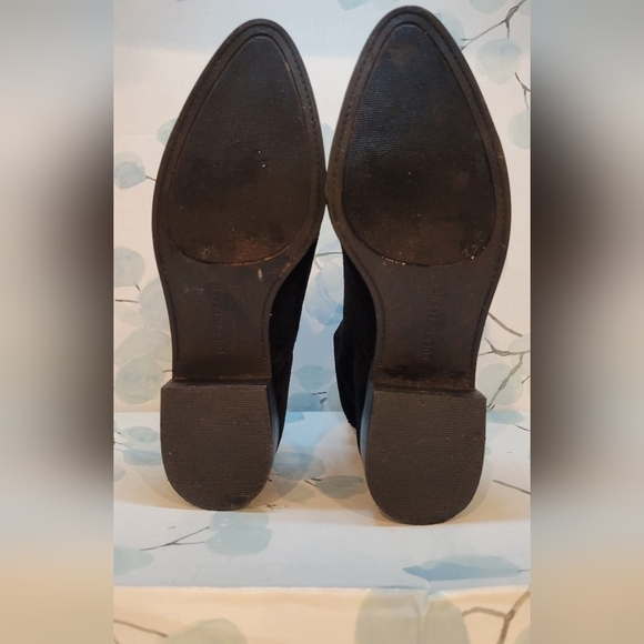 Lucky Brand Lollin Bootie Black Oiled Suede size 8 - Picture 5 of 9